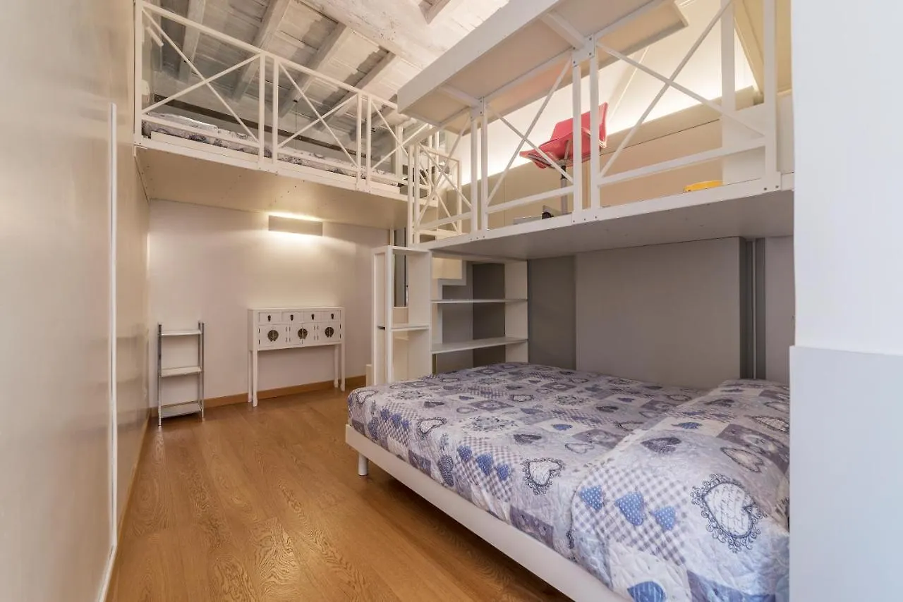 Piazza Navona Elegant Apartment Rome Italy
